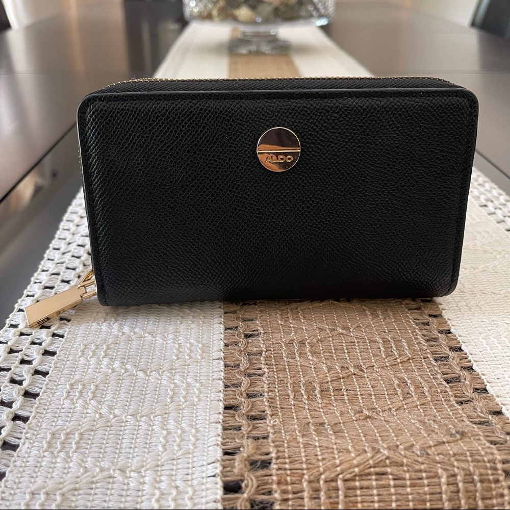 Aldo Wallet